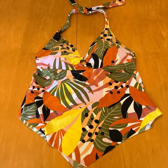Bar III Other - BarIII Tropical Print Tankini